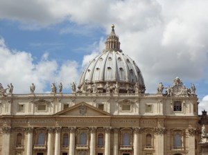 Vue de la coupole de la basilique St Pierre Rome